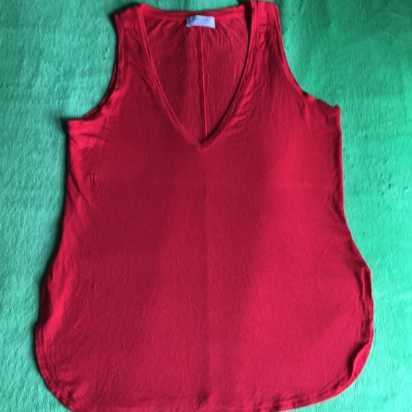 Aritzia Tops - Babaton sleeveless blouse